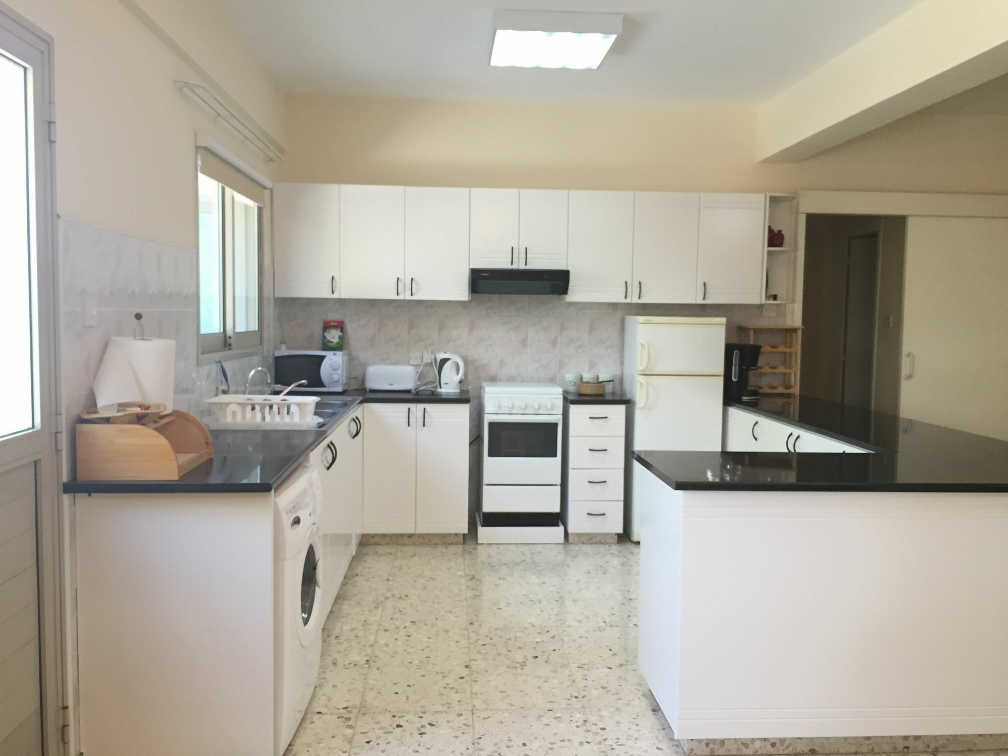 Himonas Apartments Pissouri Ngoại thất bức ảnh