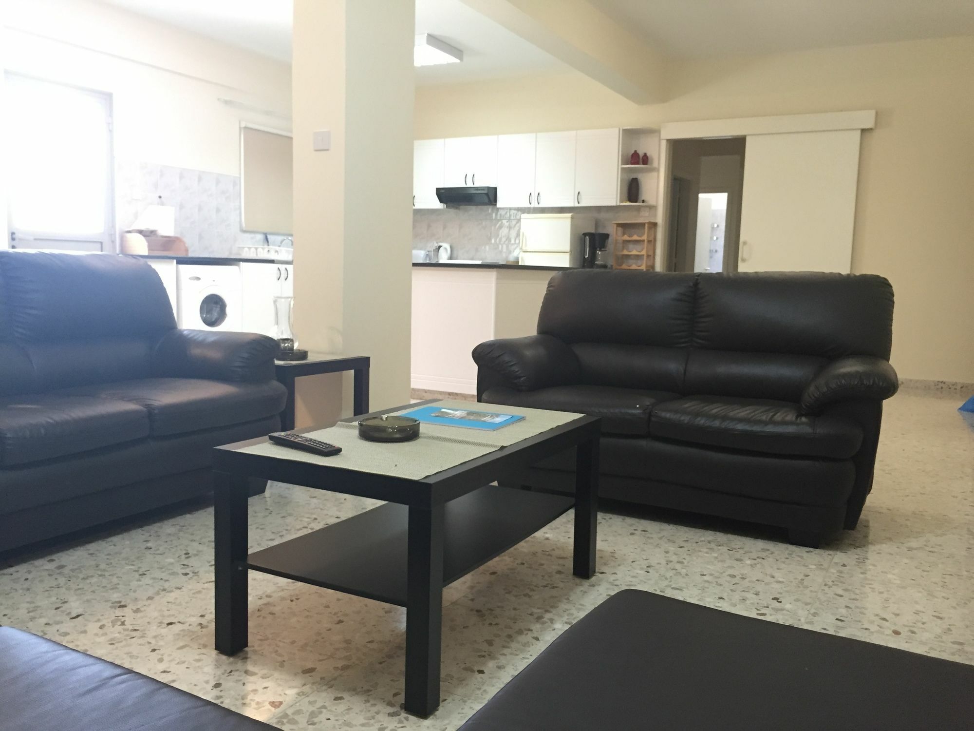 Himonas Apartments Pissouri Ngoại thất bức ảnh