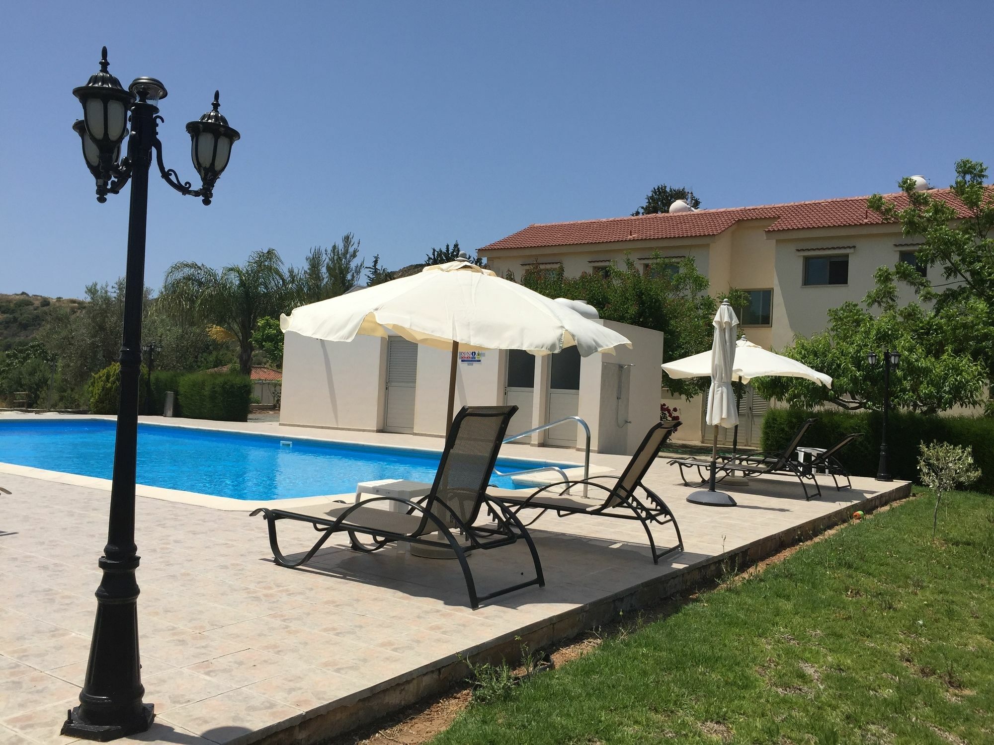 Himonas Apartments Pissouri Ngoại thất bức ảnh
