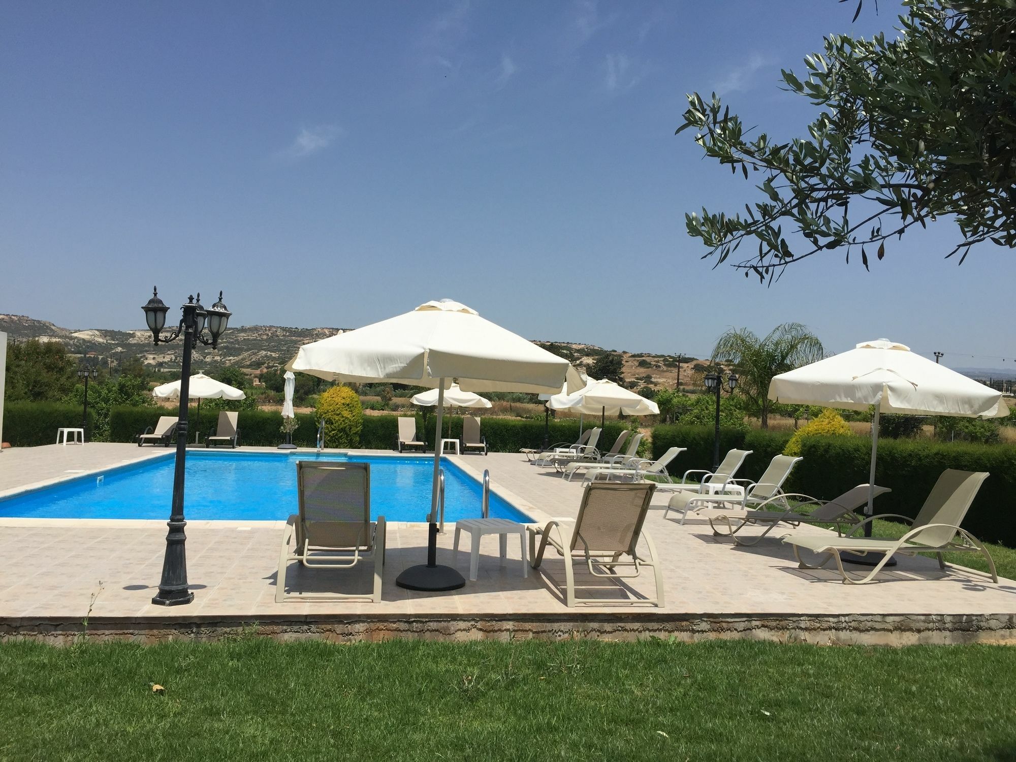 Himonas Apartments Pissouri Ngoại thất bức ảnh